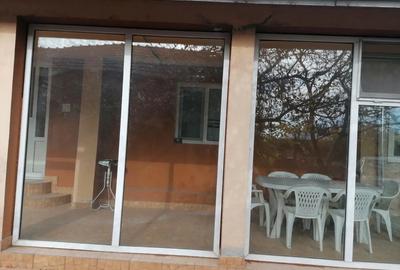 Casă cu 4 camere în Grădinari - 2