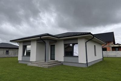 Casă cu 3 camere în Central