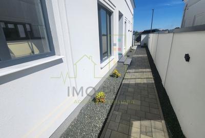 Duplex cu 4 camere cu Teren 354 Mp în Săcălaz - 16
