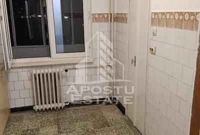 Apartament cu 3 camere semidecomandat în Take Ionescu - 9