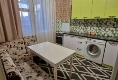 Apartament cu 3 camere decomandat în Rahova - 1