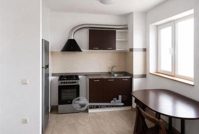 Apartament cu 3 camere decomandat, mobilat în Tătărași - 2