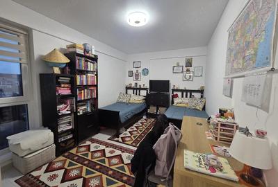Apartament cu 3 camere nedecomandat în Apărătorii Patriei - 3