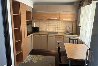 Apartament cu 2 camere decomandat în Central - 1