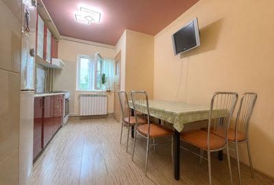 Apartament cu 3 camere semidecomandat, mobilat în Girocului - 11