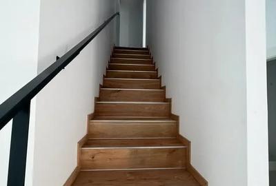 Liziera de Lac !!! Casa cocheta !!! Ansamblu privat cu multe facilitati !!! - 9