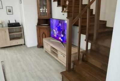 Casă cu 4 camere în Moșnița Nouă - 8