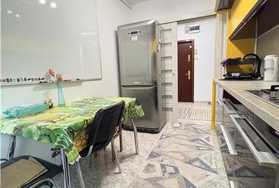 Apartament cu 3 camere decomandat, mobilat în Tomis Nord - 16