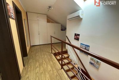 Casa 4 camere, 103 mp, teren 274mp, zona Balcescu - ID V2911 - 17