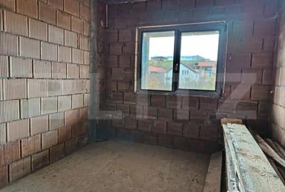 Casă cu 3 camere cu Teren 500 Mp în Central - 5