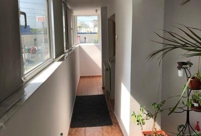 Apartament de 4 Camere, 90 mp, zona Nicolina - 6