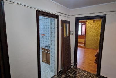 Apartament cu 3 camere decomandat în Drumul Taberei - 8