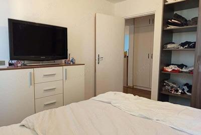 Apartament cu 4 camere decomandat în Progresul - 10