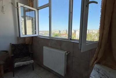 Apartament cu 2 camere decomandat în Micro 20