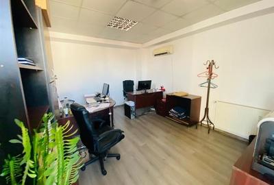 Spatii birouri - Calea Plevnei - de la 215 mp - 21