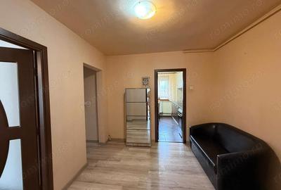 Apartament cu 3 camere decomandat în Progresul - 1