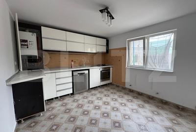 Casa de vanzare, 380 mp, in Giulesti - 9