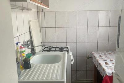 Garsonieră decomandată în Central - 10