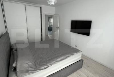 Apartament cu 3 camere decomandat, mobilat în Tractorul - 5