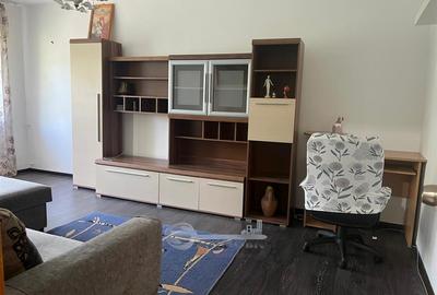 Apartament cu 2 camere decomandat în Metalurgie - 2