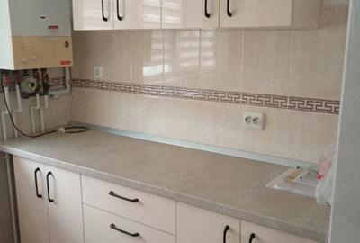 Apartament cu 2 camere semidecomandat în Micro 1 - 2