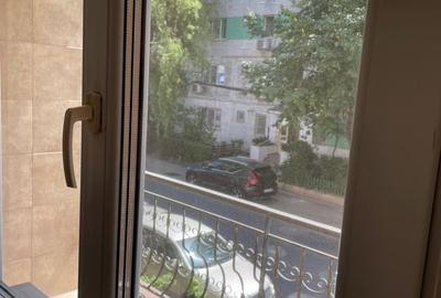 Tomis Nord-Tulcica, apartament cu 3 camere decomandat etajul 1 - 9