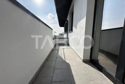 Apartament cu 2 camere decomandat în Central - 1