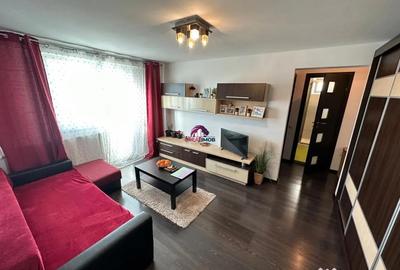 Apartament cu 3 camere semidecomandat, mobilat în Costin Georgian - 2