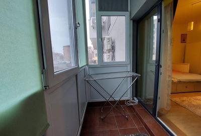 3 CAMERE  |  COMPOZITORI  | CONSTANTA - 10