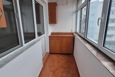 Ap. 3 camere, et. 2, 67 mp, Str. Drăgăneṣti, Bl. 12 - 8