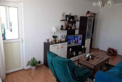 Apartament cu 3 camere decomandat în Central - 1