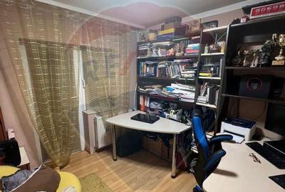 Apartament cu 4 camere decomandat în Central - 4