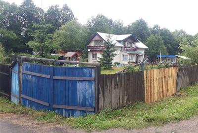 Casă cu 6 camere cu Teren 4043 Mp în Șaru Dornei - 4