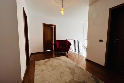 Casă individuală cu 4 camere cu Canalizare în Ghiroda - 10