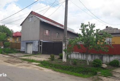 Casă cu 4 camere în Murgași - 2