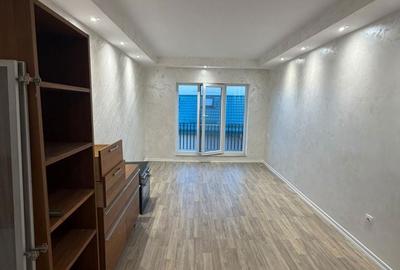 Apartament cu 3 camere decomandat în Ștefăneștii de Jos - 10