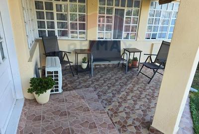 Casa / Vila cu 4 camere de vanzare in zona Central - 3