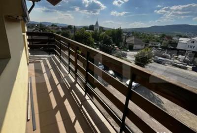 Apartament cu 3 camere semidecomandat în Unirea - 7