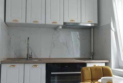 Garsonieră decomandată, mobilată în Zorilor