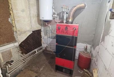 Casa / Vila cu 4 camere de vanzare Tarcau - 17