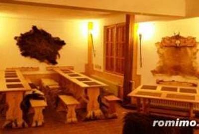 Casă cu 6 camere cu Teren 3884 Mp în Plaiul Foii - 2