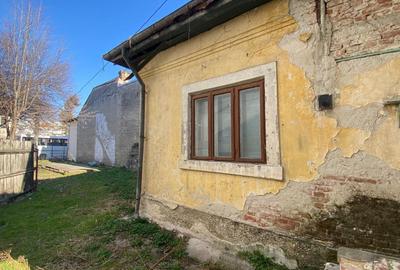 Casă individuală cu 3 camere în Negru Vodă