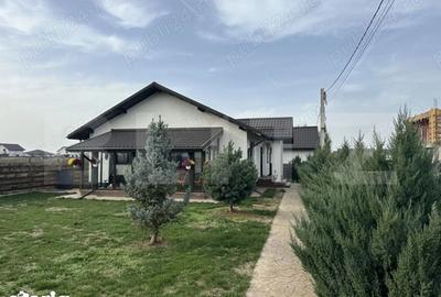 Casă cu 4 camere cu Teren 450 Mp în Crevedia - 14