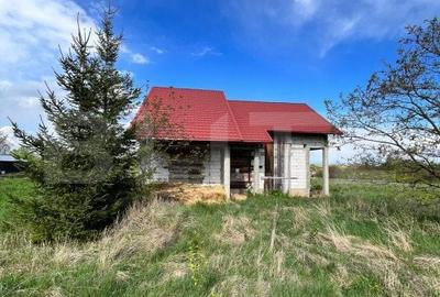 Casă cu 6 camere cu Teren 2800 Mp în Siret - 3