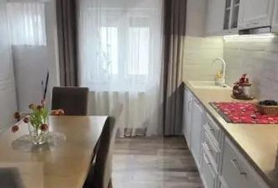 Apartament cu 5 camere decomandat în Aurel Vlaicu - 13