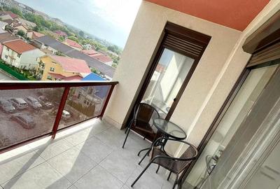 Apartament cu 2 camere semidecomandat în Soarelui