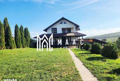 Casă cu 7 camere cu Teren 2000 Mp în Sadu - 2