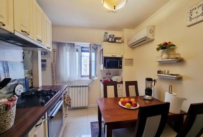 Apartament cu 5 camere decomandat, mobilat în Unirii - 6