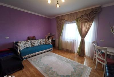 Casă cu 4 camere cu Teren 200 Mp în Piața Centrală - 8