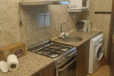 Casă cu 3 camere cu Teren 120 Mp în Central - 2